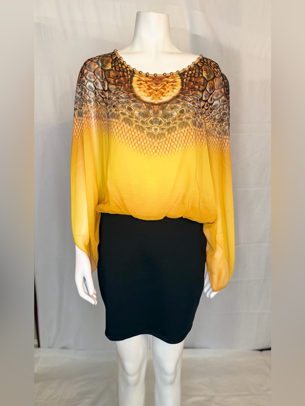 Aris Yellow & Brown Snake-Print Blouson Tunic